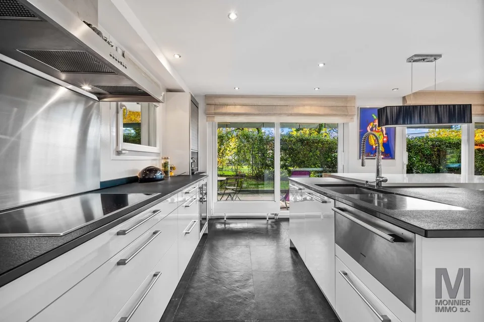 Prachtiges 7,5-Zimmer-Duplex mit Terrasse und privatem Garten in Pully