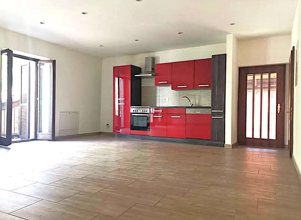 Viganello: Semi-detached house with garden and terrace, ideal investment
