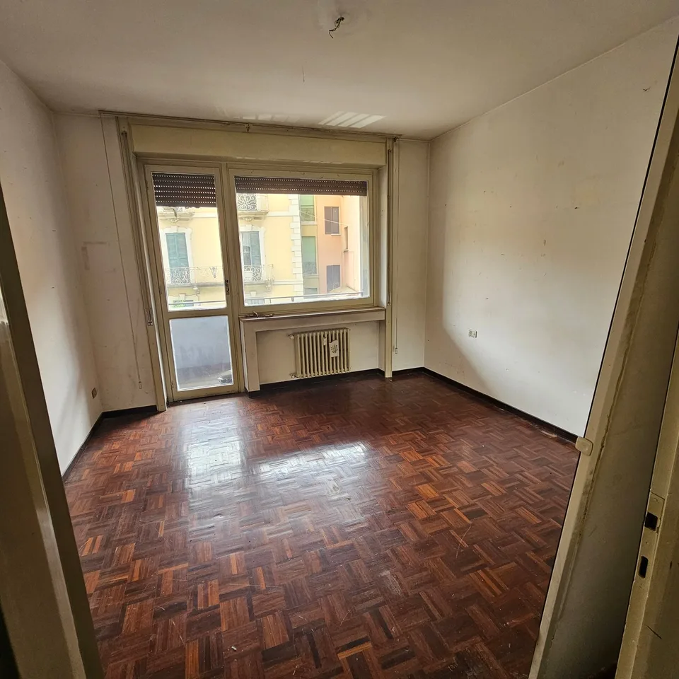 Appartamento spazioso di 4.5 locali in vendita a Varese – Via Felice Orrigoni 2 – foto 16 di 23