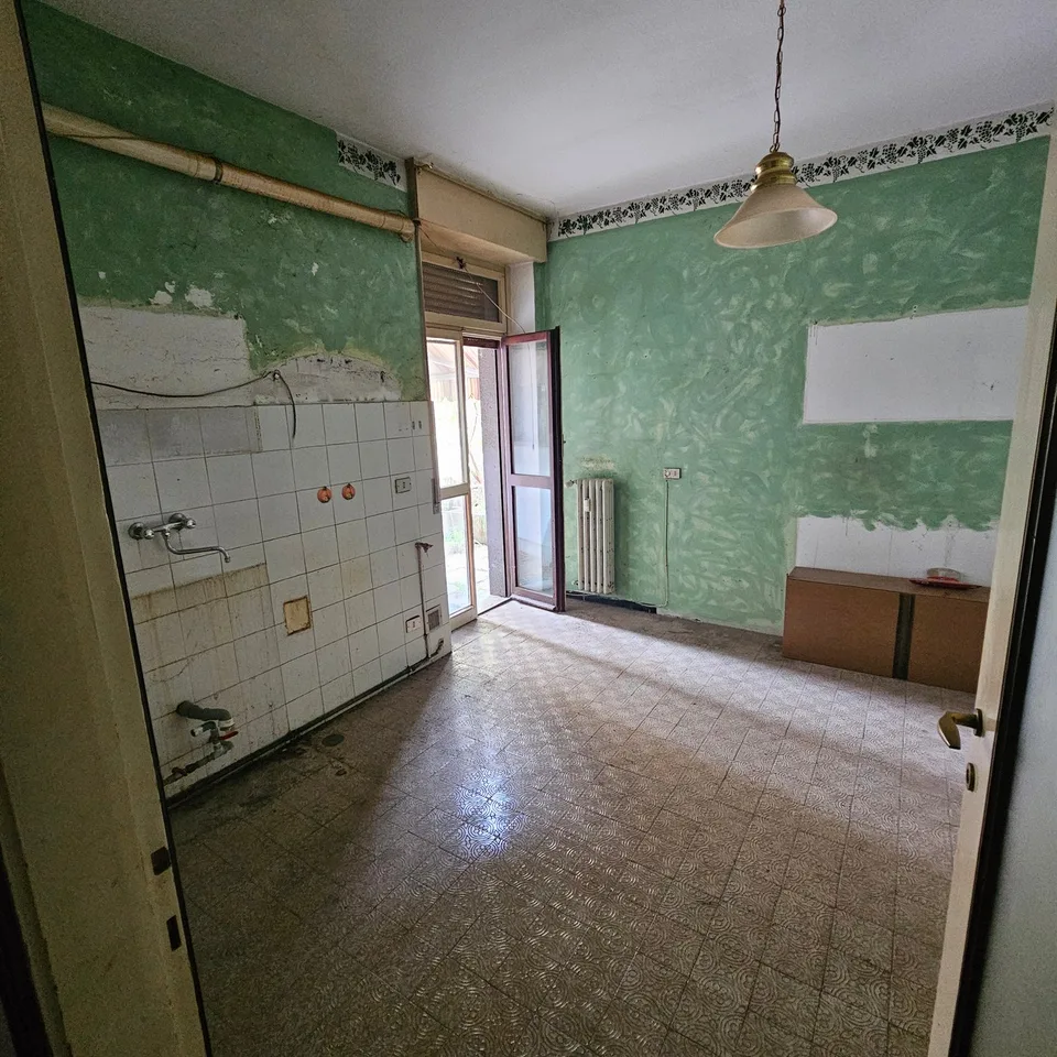Appartamento spazioso di 4.5 locali in vendita a Varese – Via Felice Orrigoni 2 – foto 6 di 23