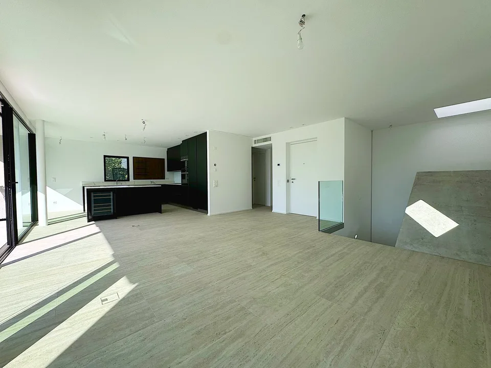 Splendido 3.5 locali a piano terra con giardino, a due passi dal lago – Foto 6 von 18