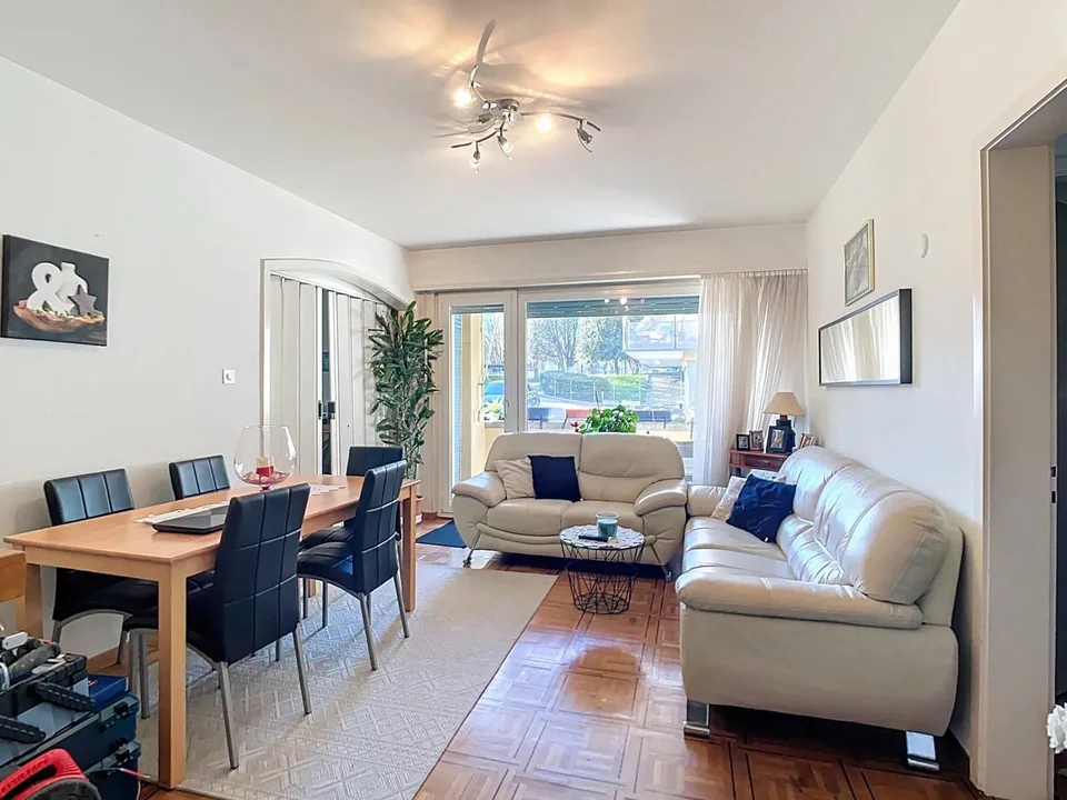 Appartement de 4 pièces d'env. 84 m2 avec balcon de 4 m2