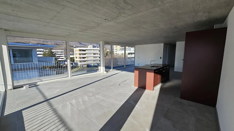 Meraviglioso attico di 4,5 locali con ampio balcone