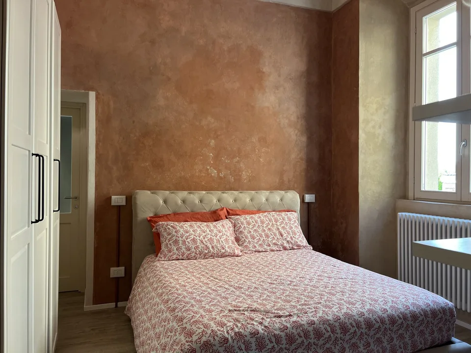 Luxus-Wohnung im komplett sanierten Palazzo im Zentrum mit Pool, in ruhiger und sonniger Lage – Foto 9 von 19