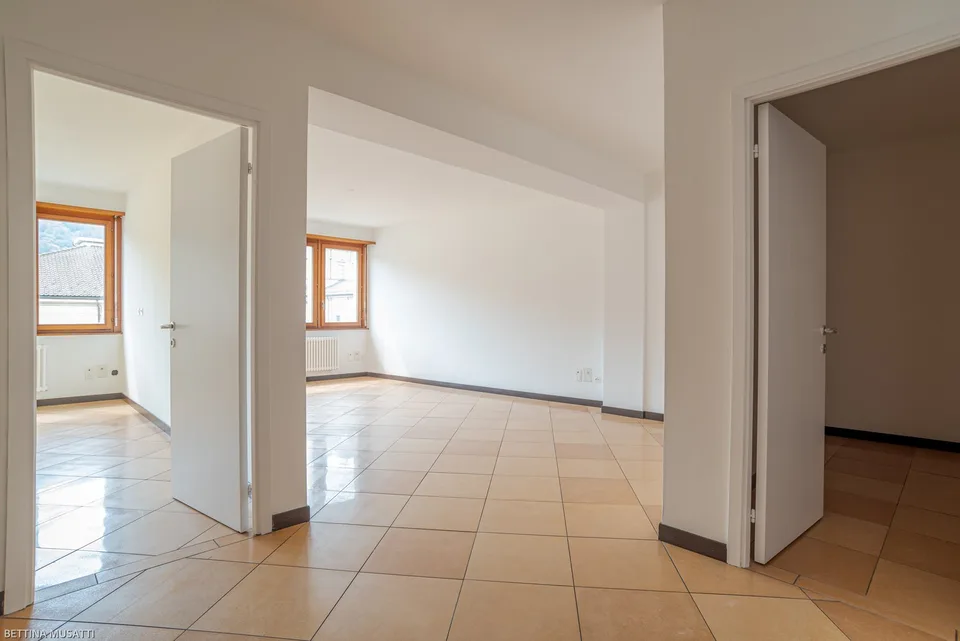 CHIASSO CENTER – 4.5 ROOMS ON CORSO SAN GOTTARDO FOR RENT