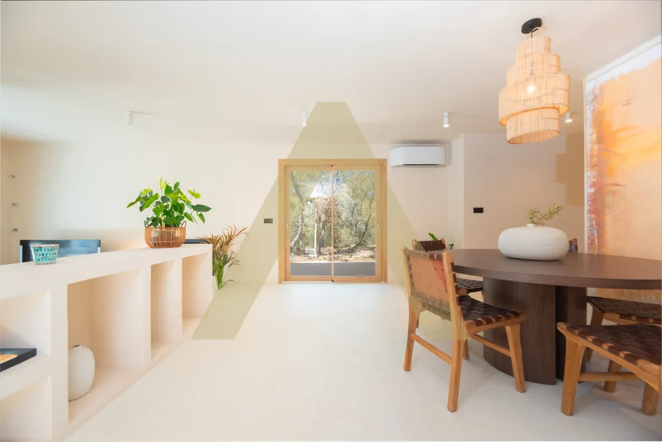 Villa mit Ausblick auf das Meer und Touristenlizenz – Foto 6 von 13