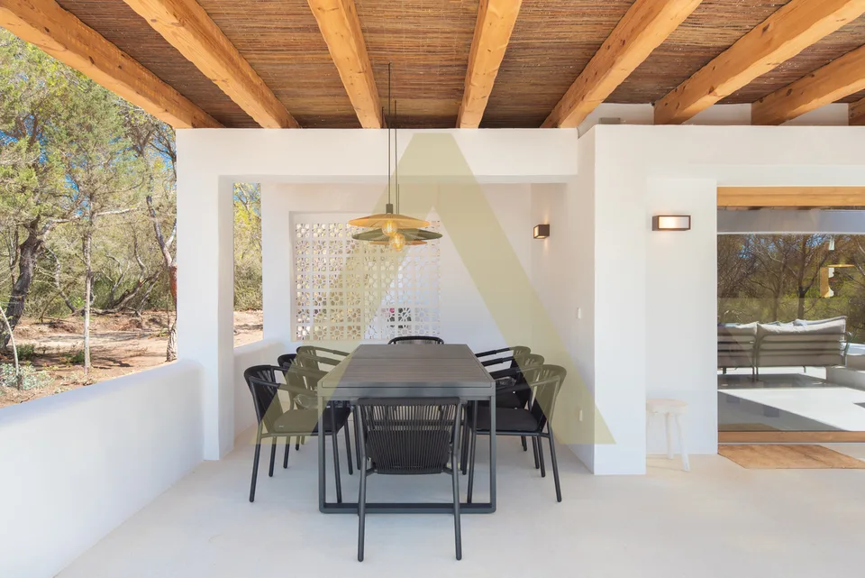 Villa mit Ausblick auf das Meer und Touristenlizenz – Foto 7 von 13