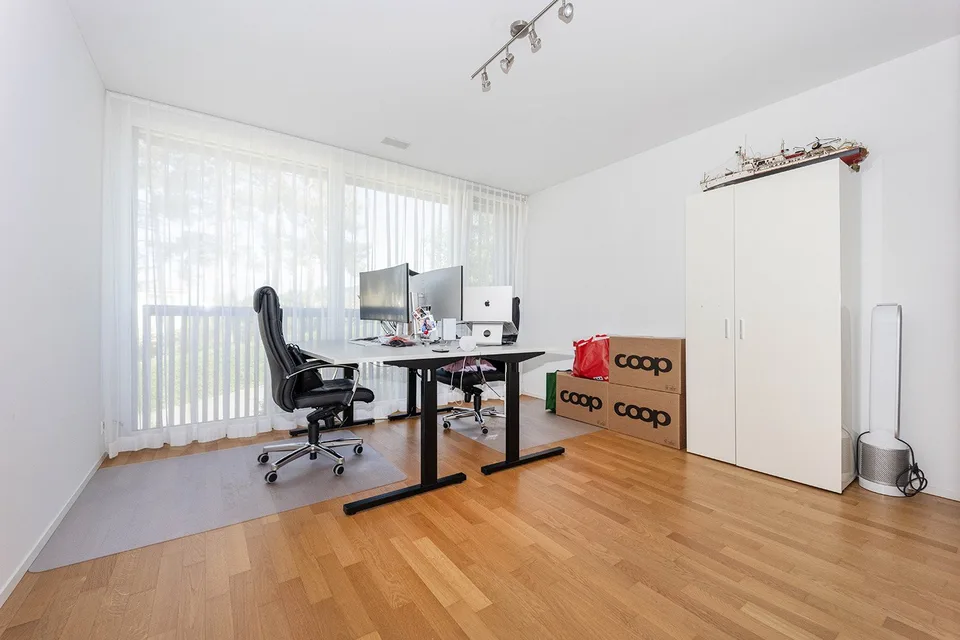 VERKAUFT - Exklusives MINERGIE-Reihen-Einfamilienhaus an attraktiver Wohnlage – Foto 9 von 14