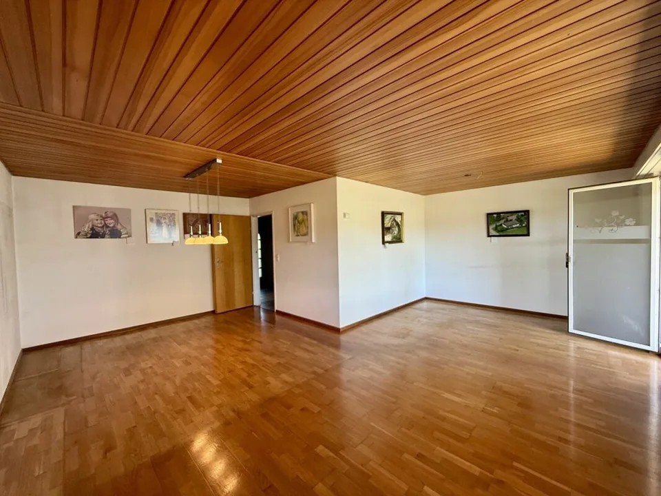 Reserviert - Wohntraum mit Potenzial: 5.5-Zimmer-EFH in Niederbuchsiten