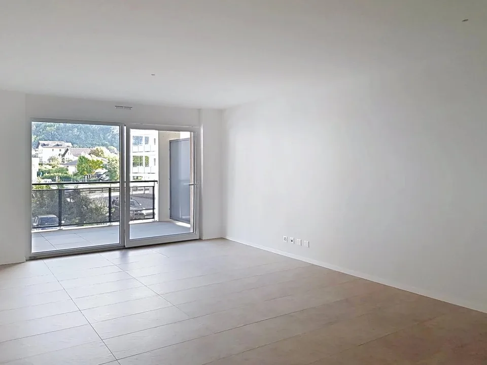3.5 room apartment of 105 m2 with large balcony – photo 12 of 13
