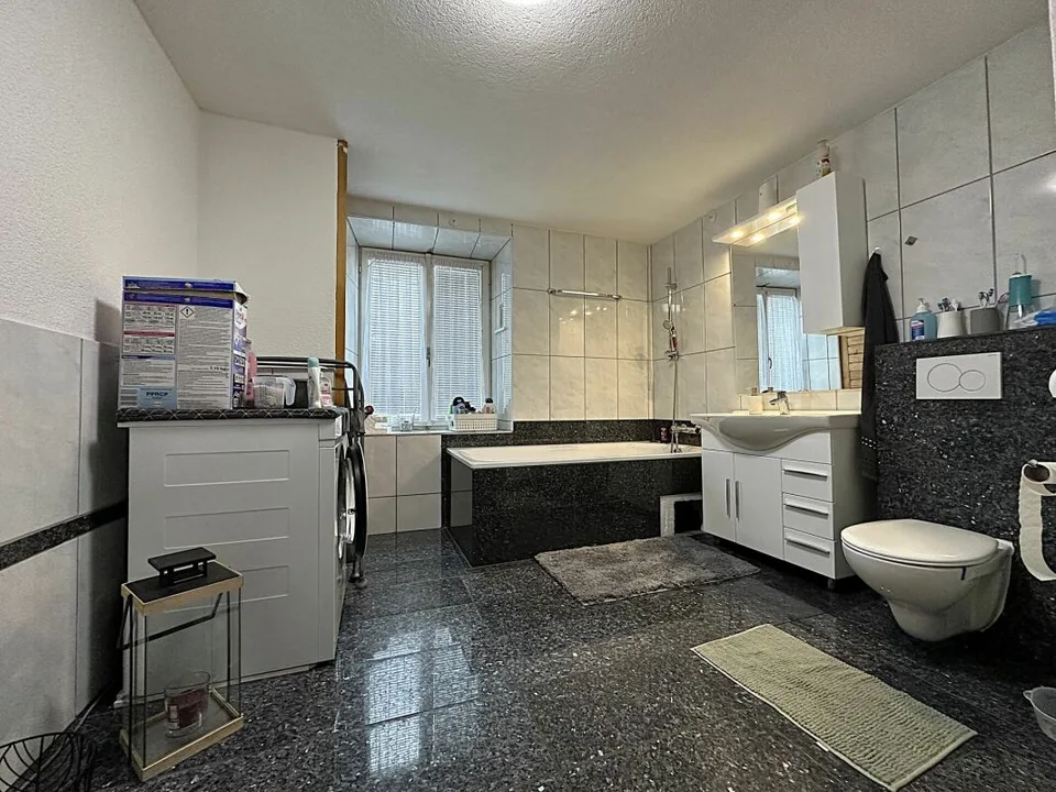5,5 locali - Casa a schiera con appartamento di 1,5 locali – foto 6 di 14