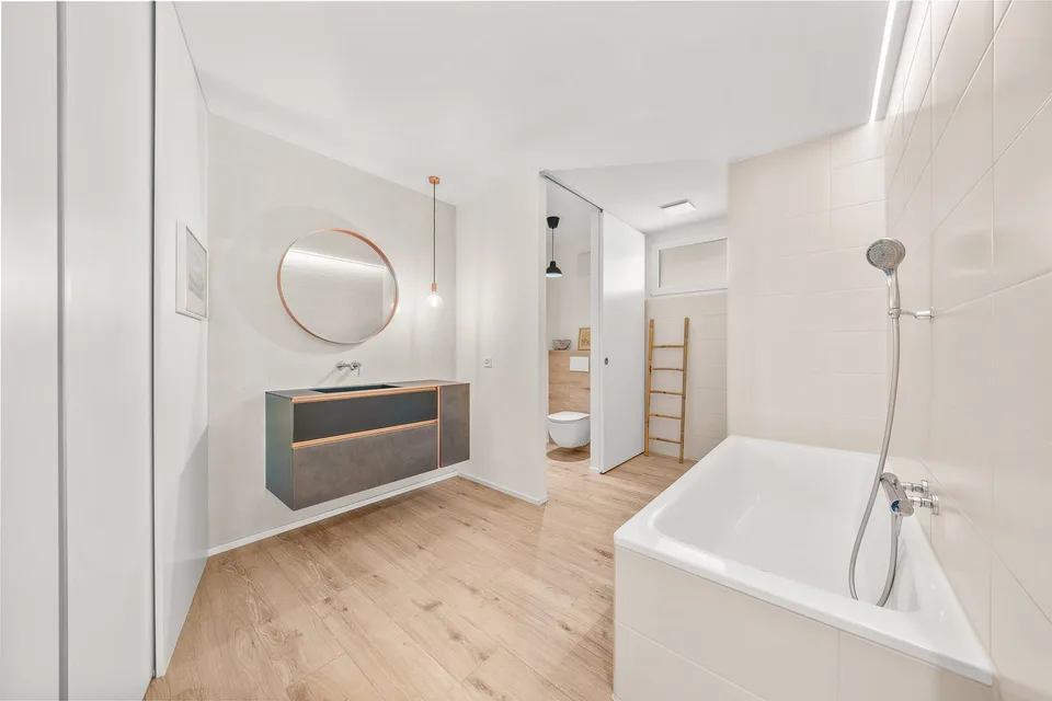 Villa 3,5 Zimmer angrenzend moderne 119 m² Wohnfläche