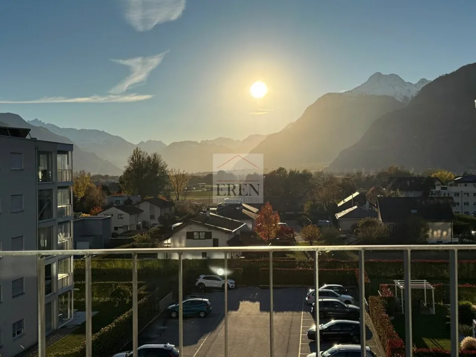 Superba attico di 4 locali con facciate vetrate e grande balcone-terrazza panoramica di 45 m2 – foto 12 di 23