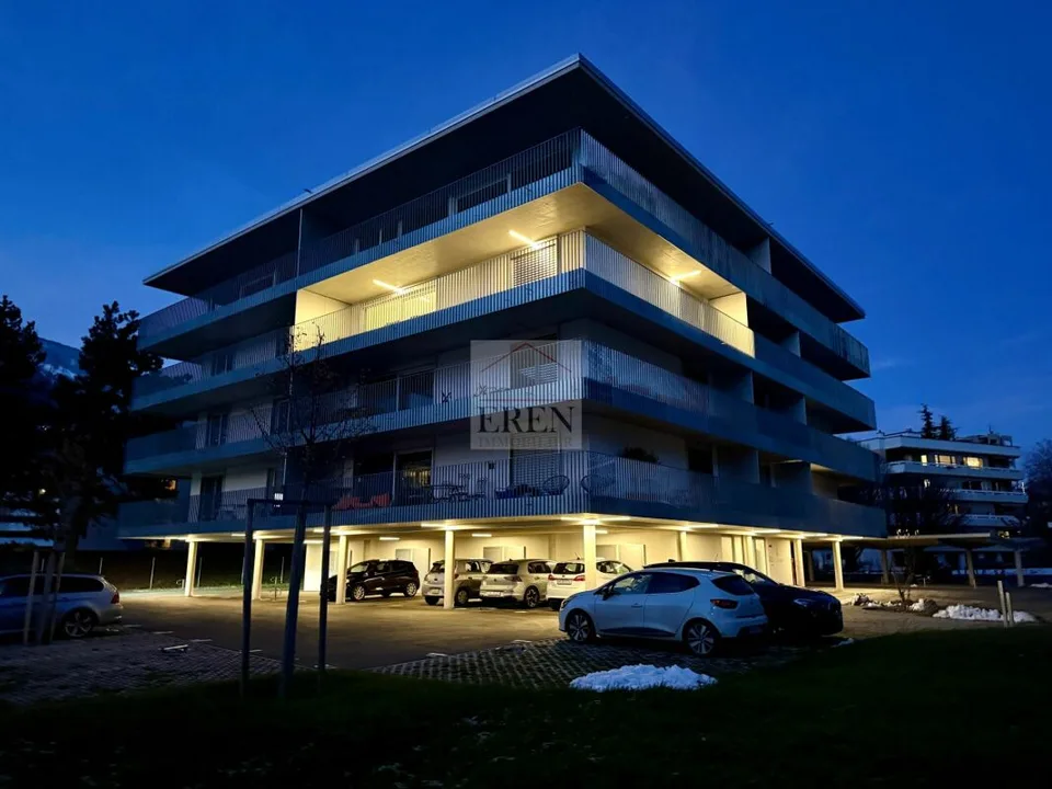 Superba attico di 4 locali con facciate vetrate e grande balcone-terrazza panoramica di 45 m2 – foto 18 di 23