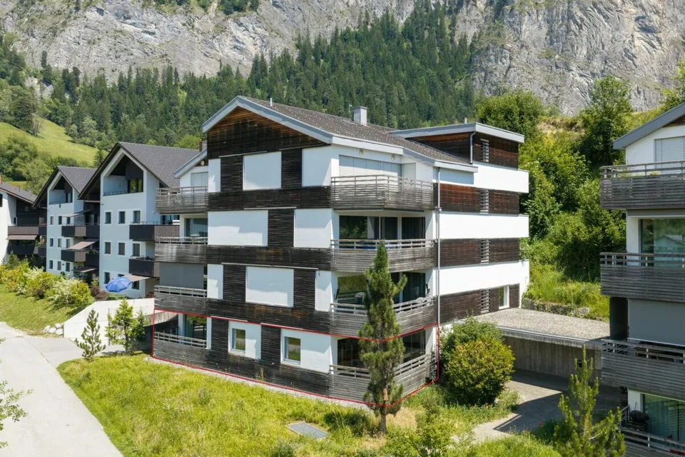 3 1/2 Zimmer Erdgeschosswohnung an ruhiger Lage zu verkaufen