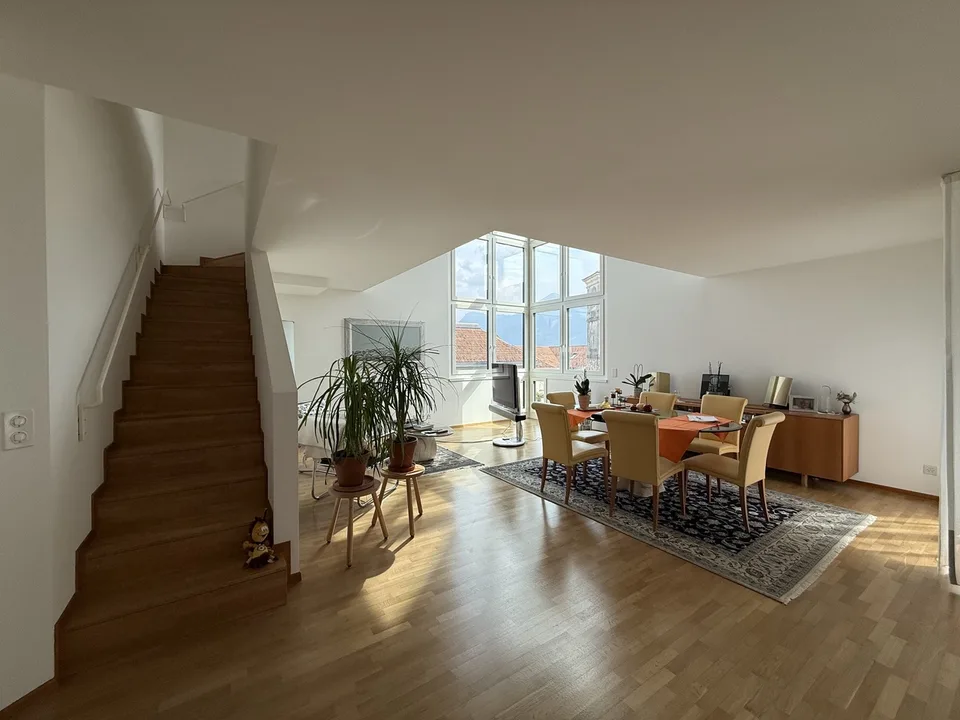 SPLENDIDES DACHGESCHOSS