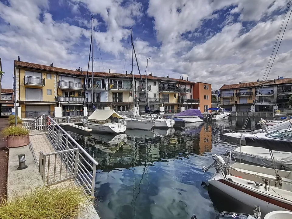 Einzigartiges und superbes Duplex von 4,5 Zimmern in der Marina