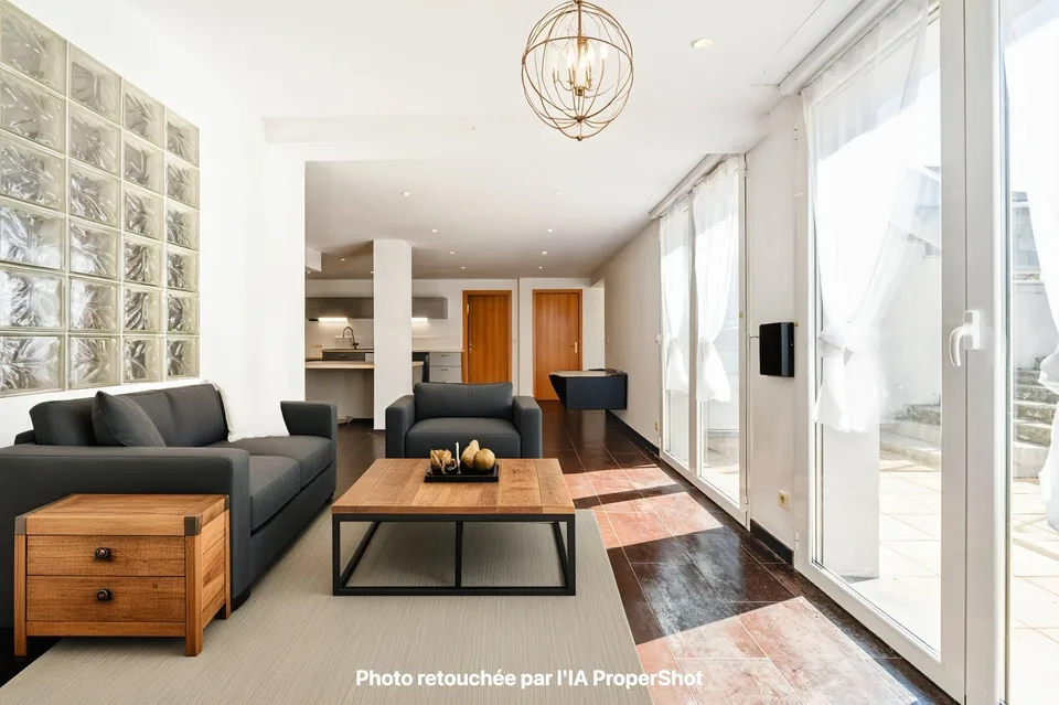 Appartement-terrasse de 4 pièces à Divonne-les-Bains – 92m2 - terrasse (76m2), parking, box fermé