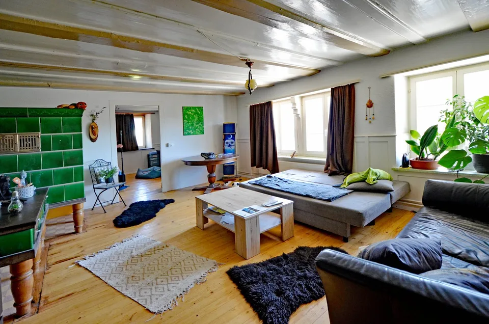 Oggetto di rendita - Casa residenziale affittata con potenziale di ampliamento