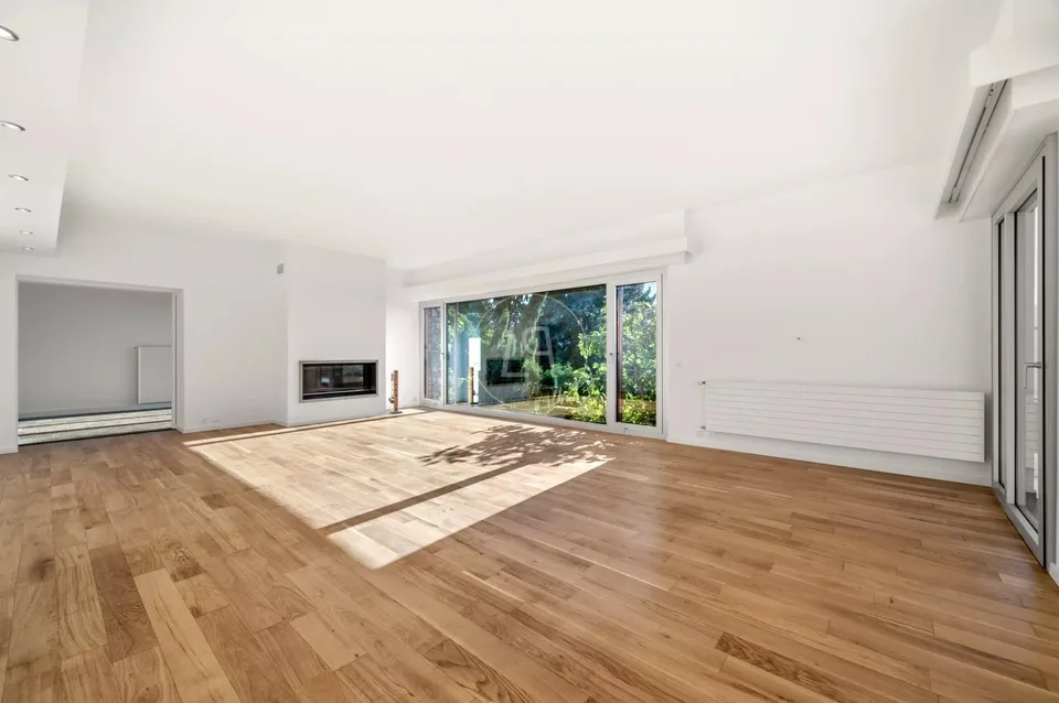 Propriété contemporaine rénovée avec vue panoramique à Chernex – photo 6 sur 13