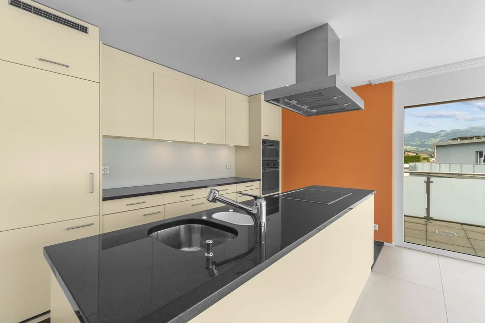"Reserviert"/Exklusive 3-Zimmer-Attikawohnung mit Panoramablick – Foto 6 von 23