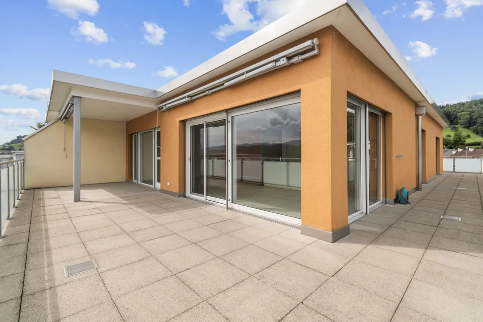 "Reserviert"/Exklusive 3-Zimmer-Attikawohnung mit Panoramablick – Foto 12 von 23