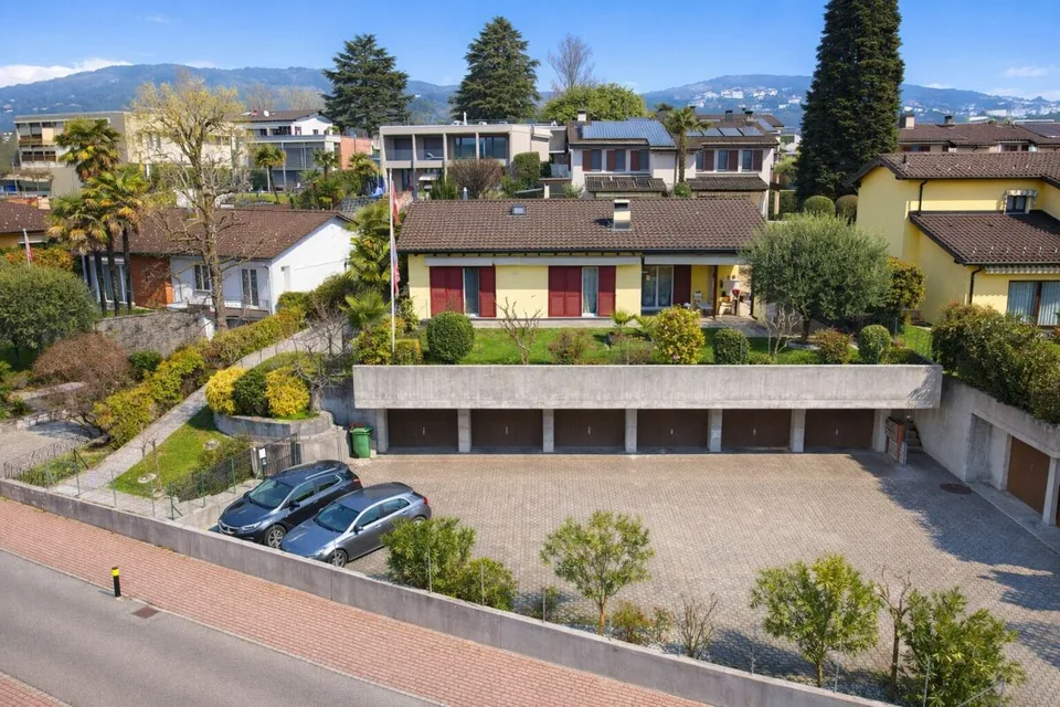 Maison unifamiliale merveilleuse avec jardin, vue et situation ensoleillée – photo 18 sur 20