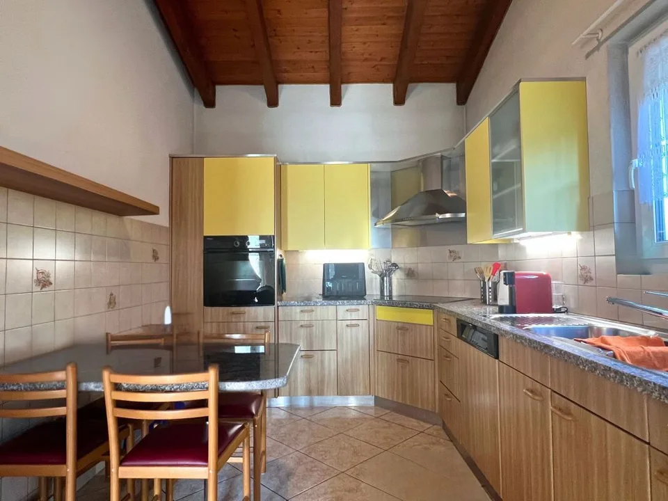 Maison unifamiliale merveilleuse avec jardin, vue et situation ensoleillée – photo 9 sur 20