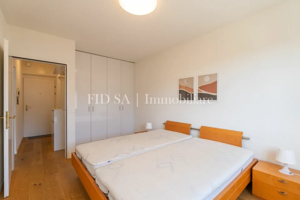 BRISSAGO - 2.5-Zimmerwohnung mit Seesicht - nur wenige Schritte vom See entfernt – Foto 6 von 7