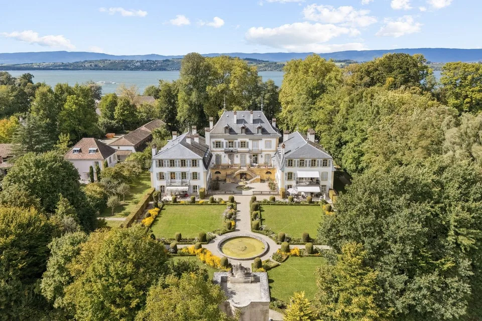 Splendide duplex d'exception à deux pas du bord du lac de Morat