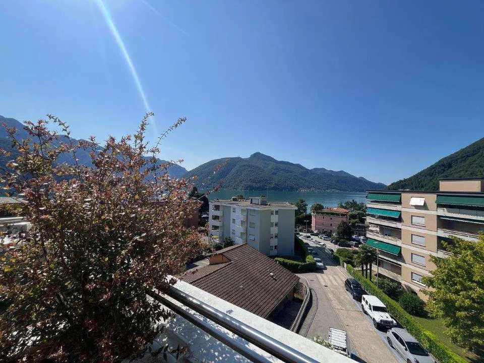 Melide: 4,5 Zimmer mit Seeblick und Dachterrasse – Foto 6 von 8