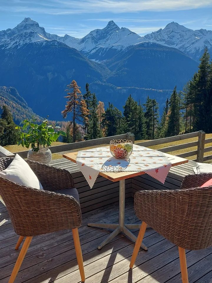 RESERVIERT Luxuriöses Maiensäss an Toplage mit Panoramasicht bei Davos – Foto 11 von 12