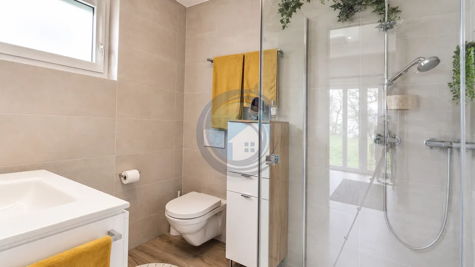 Spacieux Appartement de 4.5 Pièces en Rez-de-Jardin – Foto 12 von 13