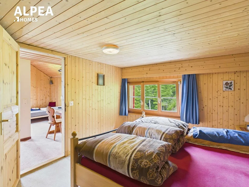 Chalet-Chic with Mountain Panorama