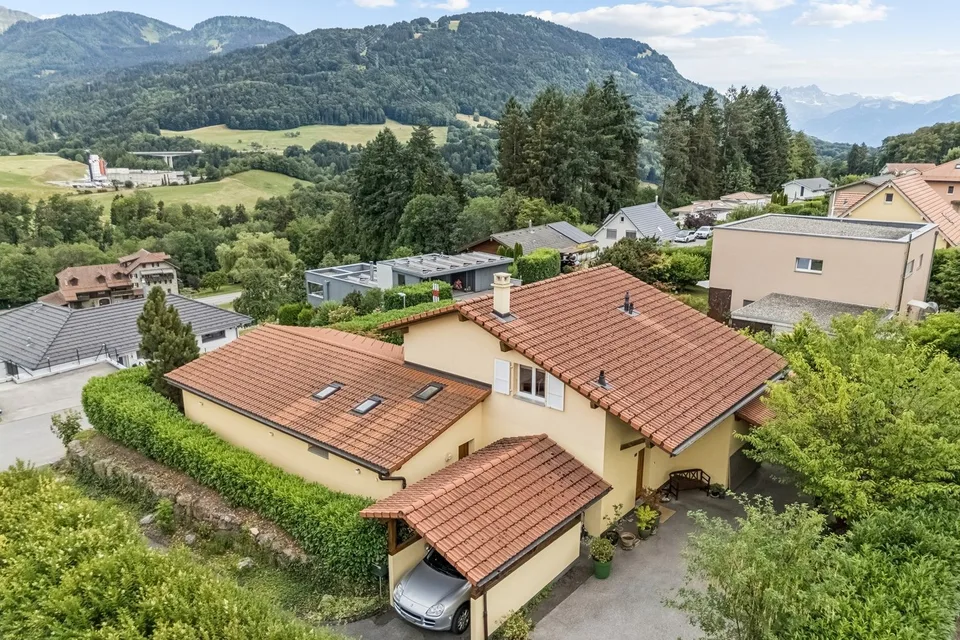 Villa individuelle avec vue dégagée