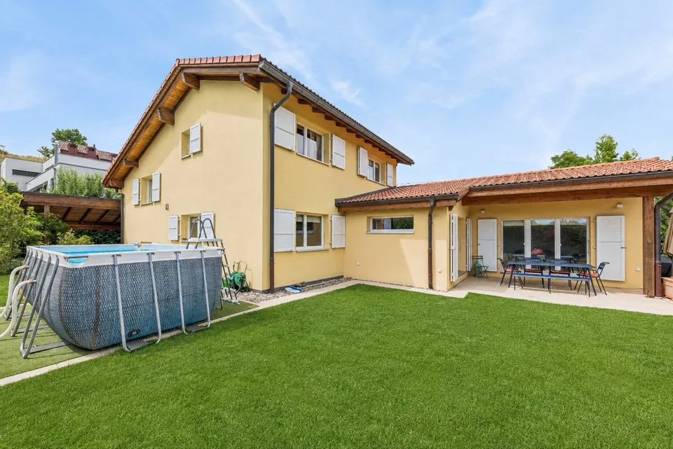Villa indipendente con vista libera