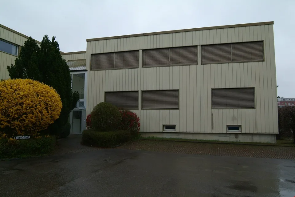 ufficio singolo luminoso 27 m2