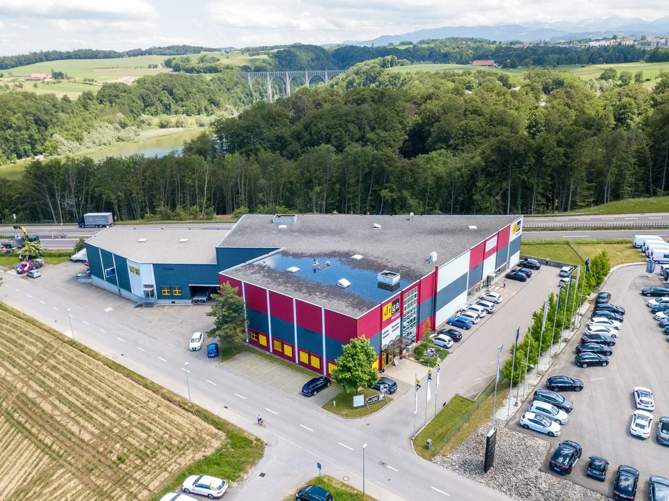 Commercial or administrative space of approx. 195 m2
