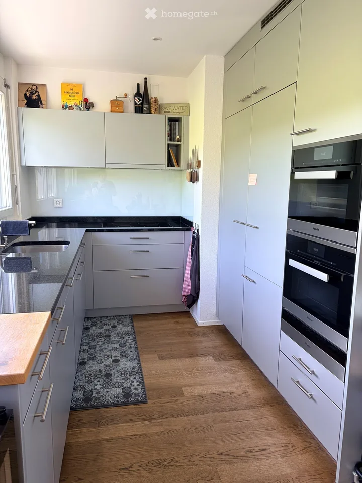 Appartamento maisonette 4.5 locali con vista mozzafiato