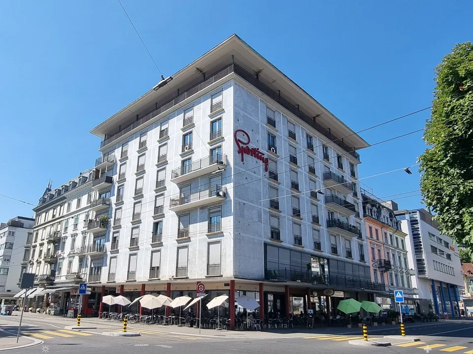 grosszügige, helle 3.5-Zimmerwohnung