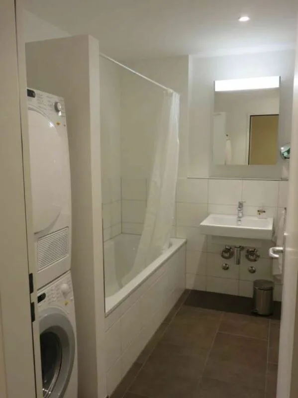 Appartamento moderno e tranquillo nel centro storico, nel cuore di Basilea – foto 8 di 11