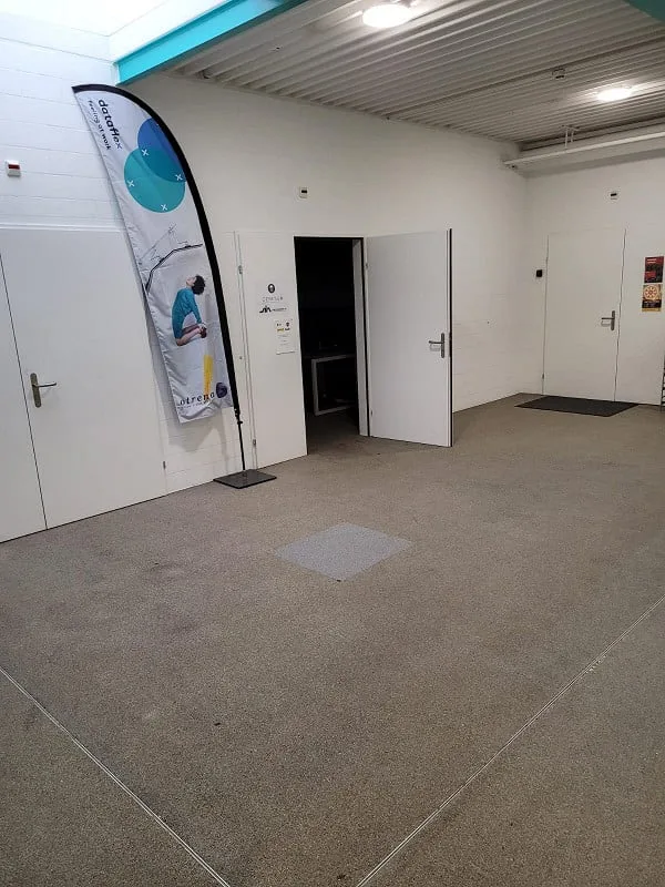 Spazio ufficio 55 m2 in posizione centrale a Wallenwil – 206 m² compreso magazzino al piano terra