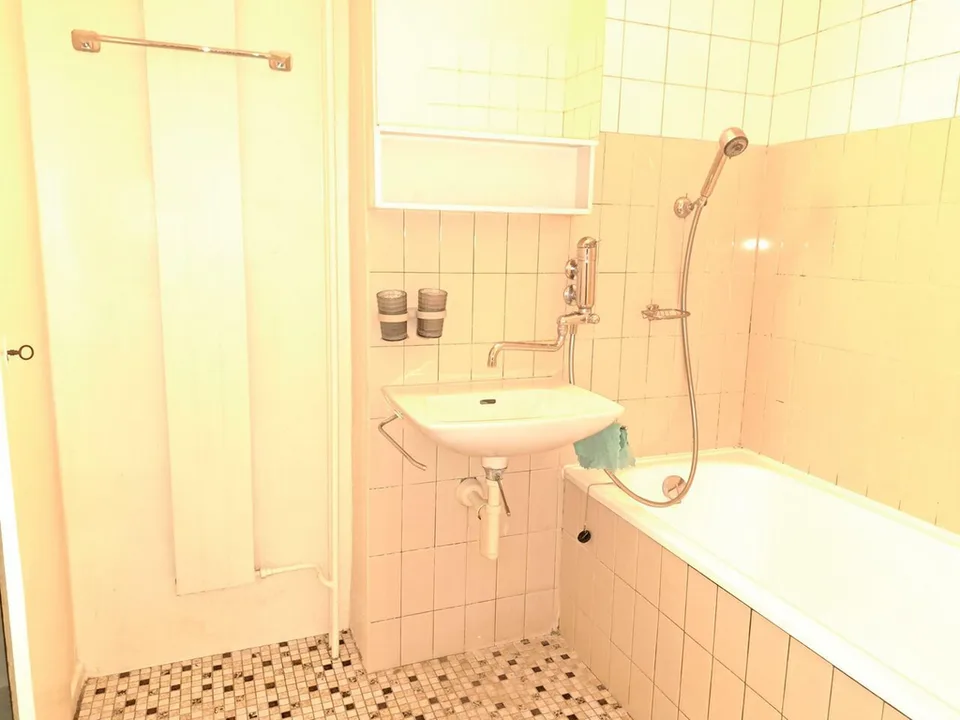 Appartamento di 3 locali, rue Numa-Droz 98, piano terra