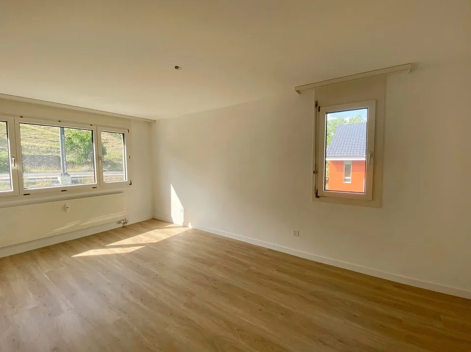 1.MIETZINS GRATIS - Familienwohnung