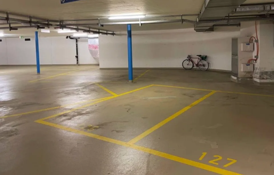 Garagenparkplatz zentral in 8045 Zürich / Sihlcity mieten!