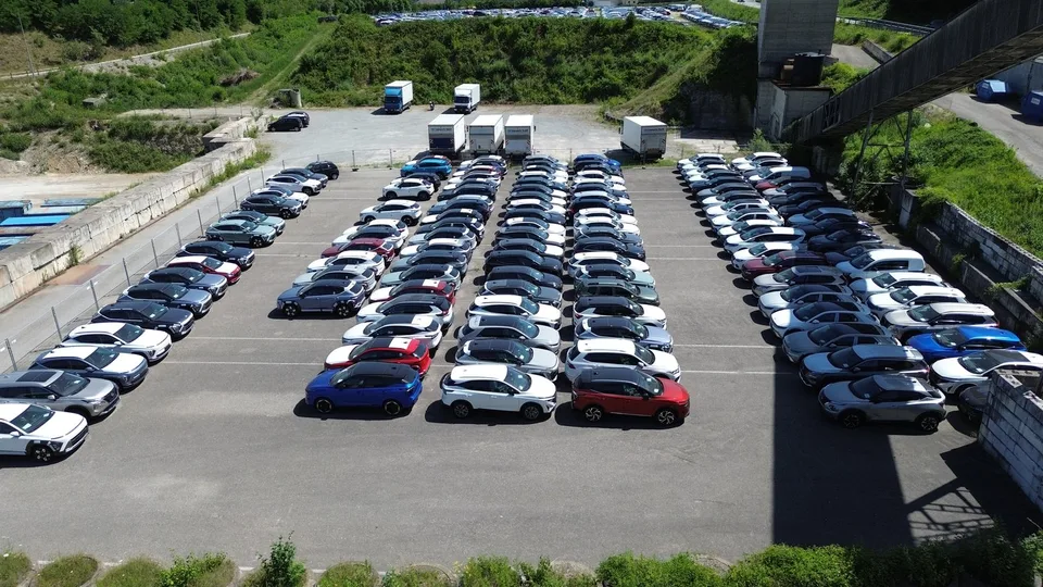 Attraktive und vielseitig Nutzbare Aussenfläche - bis 5'000m2 in Brugg