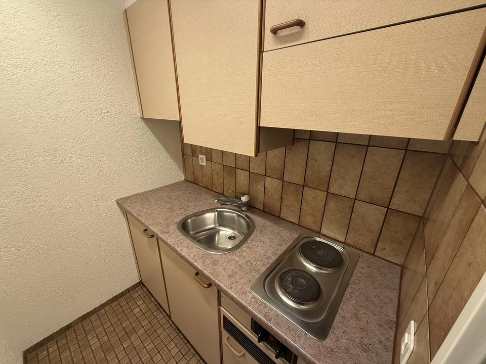 Objet commercial lumineux / salle de pratique au centre-ville (Claragraben) – photo 11 sur 13
