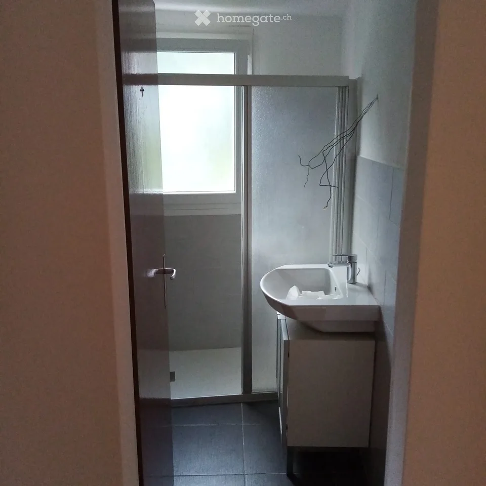 Affitasi casa unifamiliare