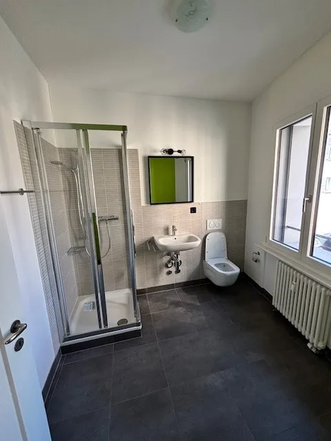 Wohnung mit 5.5 Zimmern im 1. Stock im Zentrum von Biasca