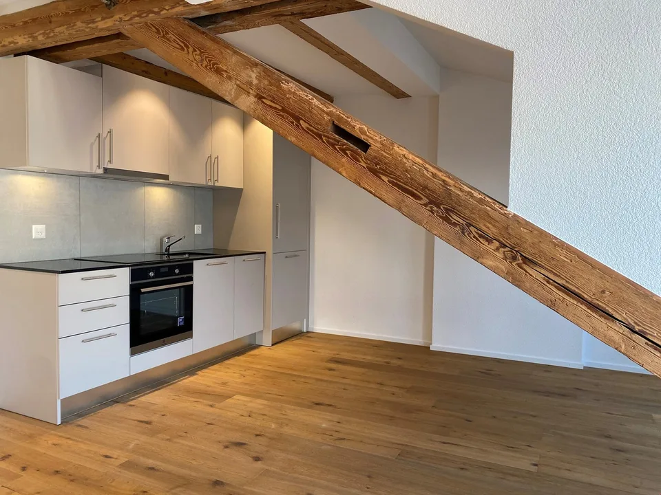 Wohnen an zentralster Lage mit Balkon!